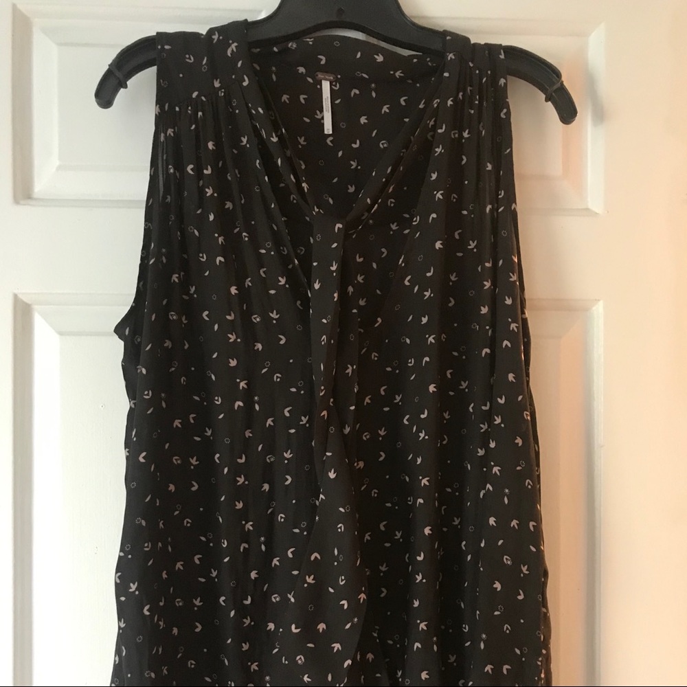 Free People - Hi-lo floral tie-neck chiffon blouse